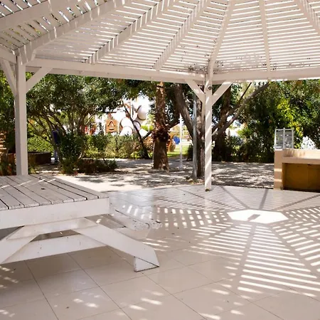 Apartment Luxury One Bedroom In Caesar & Spa, Long Beach Perivolia tou Trikomou