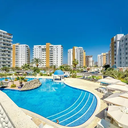 Luxury One Bedroom In Caesar & Spa, Long Beach *